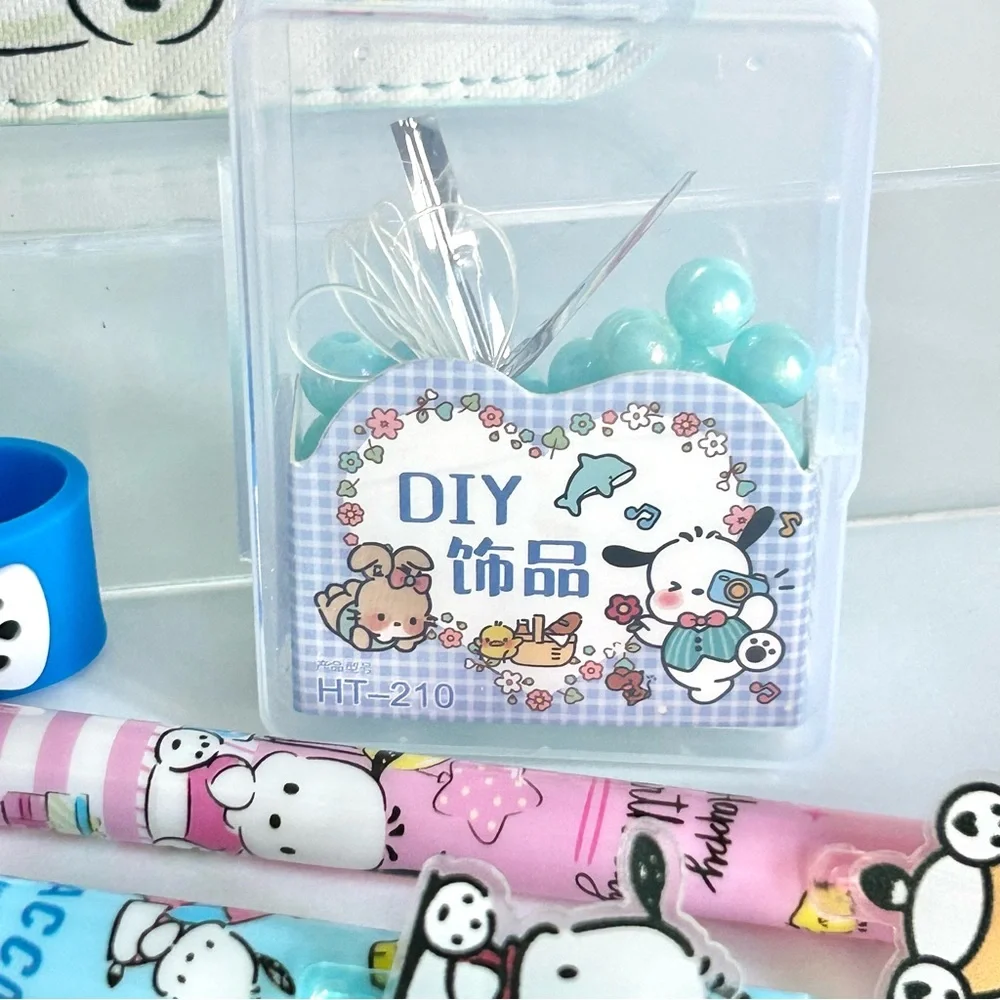 💙(POCH303) Pochacco Adorable 6-Piece Purse Bundle!